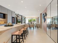 Apartment for sale in Los Monteros Palm Beach, Marbella East
