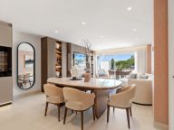 Apartment for sale in Los Monteros Palm Beach, Marbella East