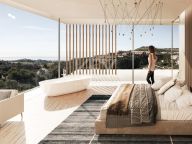 Villa for sale in La Alqueria, Benahavis