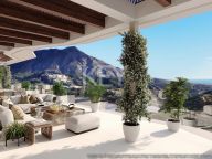 Penthouse for sale in Real de La Quinta, Benahavis