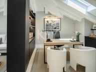 Villa for sale in Las Brisas, Nueva Andalucia