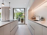 Ground Floor Apartment for sale in The View Marbella, Benahavis