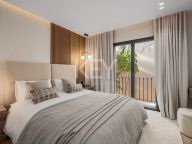 Таунхаус на продажу в La Quinta, Бенахавис