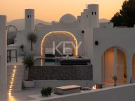 Duplex Penthouse for sale in Jardines Colgantes, Marbella Golden Mile
