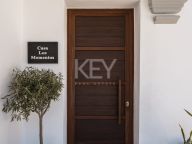 Villa for sale in Altos del Rodeo, Nueva Andalucia