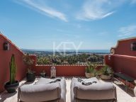 Пентхаус дуплекс на продажу в Monte Halcones, Бенахавис
