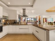 Apartamento en venta en Laguna de Banus, Marbella - Puerto Banus