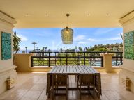 Apartamento en venta en Laguna de Banus, Marbella - Puerto Banus