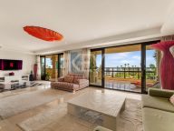 Apartamento en venta en Laguna de Banus, Marbella - Puerto Banus