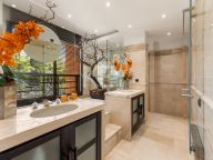 Apartamento en venta en Laguna de Banus, Marbella - Puerto Banus