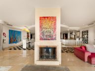Apartamento en venta en Laguna de Banus, Marbella - Puerto Banus
