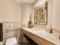 Apartamento en venta en Laguna de Banus, Marbella - Puerto Banus