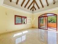 Villa for sale in Altos Reales, Marbella Golden Mile