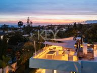 Villa en venta en Casablanca, Marbella Golden Mile