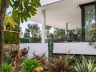 Villa en venta en Casablanca, Marbella Golden Mile