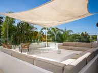 Villa en venta en Casablanca, Marbella Golden Mile