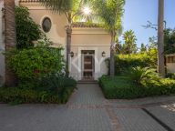 Villa en venta en Guadalmina Baja, San Pedro de Alcantara