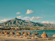 Penthouse for sale in El Oasis Club, Marbella Golden Mile