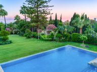 Villa en venta en Hacienda las Chapas, Marbella Este
