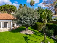 Villa en venta en Hacienda las Chapas, Marbella Este