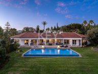 Villa en venta en Hacienda las Chapas, Marbella Este