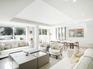 Semi Detached House for sale in Marbellamar, Marbella Golden Mile