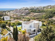 Villa en venta en La Alqueria, Benahavis