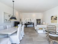 Villa en venta en Vistamar, Marbella Este