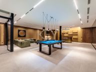 Villa for sale in El Madroñal, Benahavis