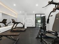 Villa for sale in El Madroñal, Benahavis