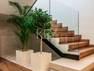 Villa for sale in El Madroñal, Benahavis