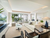 Duplex Penthouse for sale in Marina Puente Romano, Marbella Golden Mile