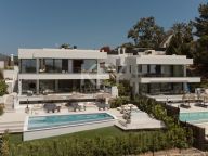 Villa en venta en Aloha Hill Club, Nueva Andalucia