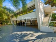 Villa en venta en Hacienda las Chapas, Marbella Este
