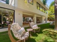 Villa en venta en Hacienda las Chapas, Marbella Este