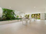 Villa en venta en Hacienda las Chapas, Marbella Este