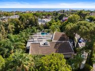 Villa en venta en Hacienda las Chapas, Marbella Este
