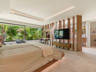 Villa en venta en Hacienda las Chapas, Marbella Este