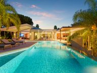 Villa en venta en Hacienda las Chapas, Marbella Este