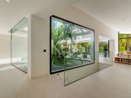 Villa en venta en Hacienda las Chapas, Marbella Este