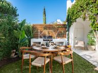 Town House for sale in Los Potros, Nueva Andalucia