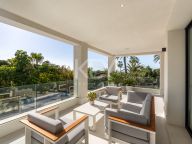 Villa en venta en Marbesa, Marbella Este