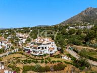 Duplex Penthouse for sale in Monte Paraiso Country Club, Marbella Golden Mile