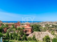 Вилла на продажу в La Quinta, Бенахавис