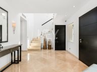 Вилла на продажу в La Quinta, Бенахавис