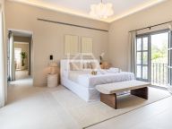 Вилла на продажу в Atalaya Golf, Эстепона