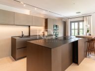 Вилла на продажу в Atalaya Golf, Эстепона