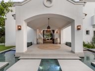 Вилла на продажу в Atalaya Golf, Эстепона