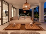 Вилла на продажу в Atalaya Golf, Эстепона