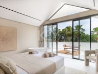 Вилла на продажу в Atalaya Golf, Эстепона